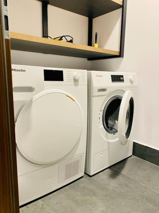 Gallery Vitosha Apartment With Underground Parking 소피아 외부 사진